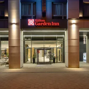 Hilton Garden Centre Отель