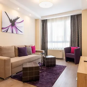 Silver Crown & Residence, Palace Quarter Отель
