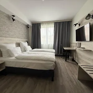 Nexto Dormero Отель