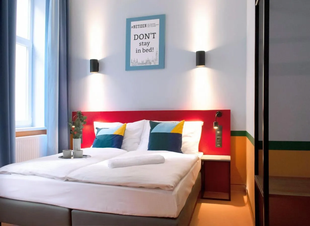 Netizen Budapest Centre 0*,  Macaristan