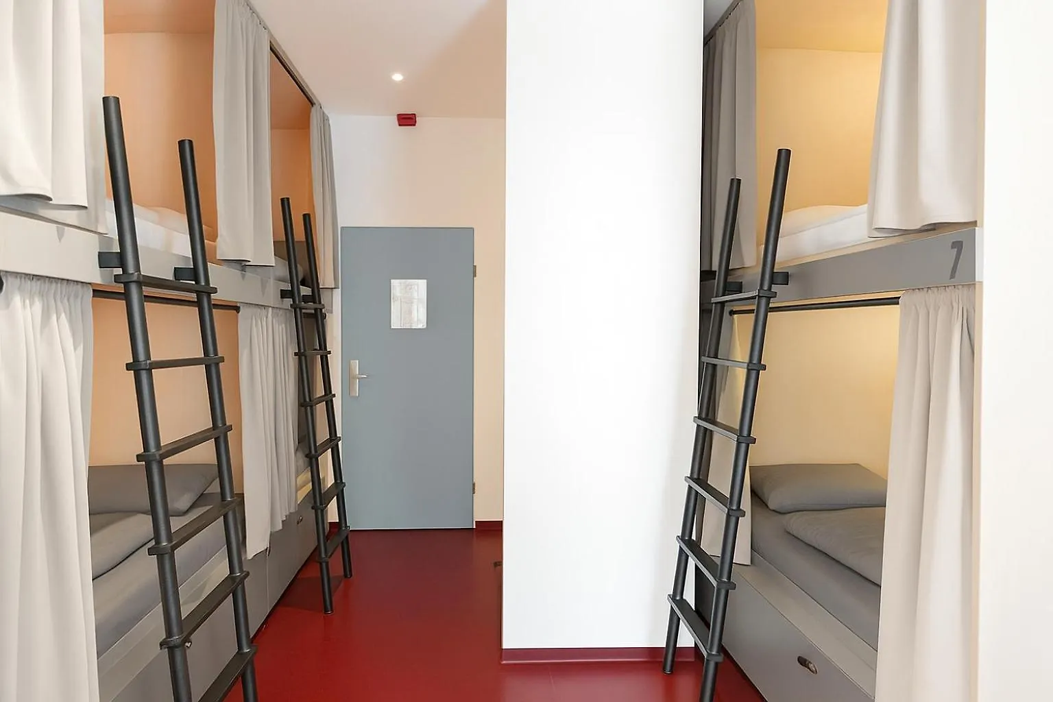 Hostel Maverick Athenaeum